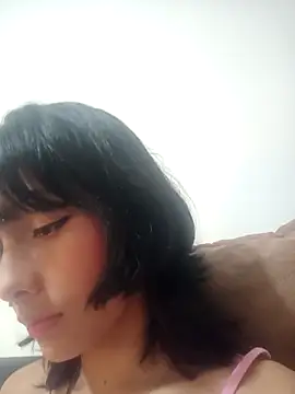 Snapshot of xoxo_milk chatting on September 27, 2025, 4:23 pm xoxo milk online show from September 27, 2025, 4:23 pm