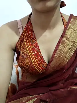 Snapshot of anayahotty chatting on October 12, 2025, 10:31 pm anayahotty online show from October 12, 2025, 10:31 pm