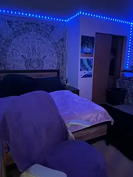 MaciiMayy online show from February 6, 2026, 11:30 pm