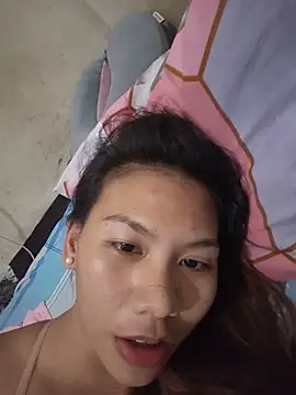 Prettypreggy online show from May 20, 2026, 2:56 pm