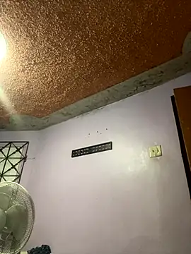 Snapshot of cockybig1 chatting on October 6, 2025, 12:35 pm cockybig1 online show from October 6, 2025, 12:35 pm