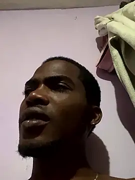 Snapshot of cockybig1 chatting on December 18, 2025, 1:06 pm cockybig1 online show from December 18, 2025, 1:06 pm