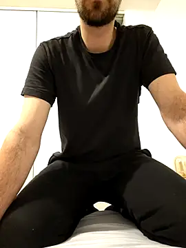 AD Vu online show from October 18, 2025, 3:02 pm