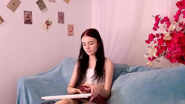  online show from November 22, 2025, 6:12 am