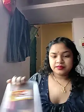 Deborbhavi222 online show from February 15, 2026, 8:24 am