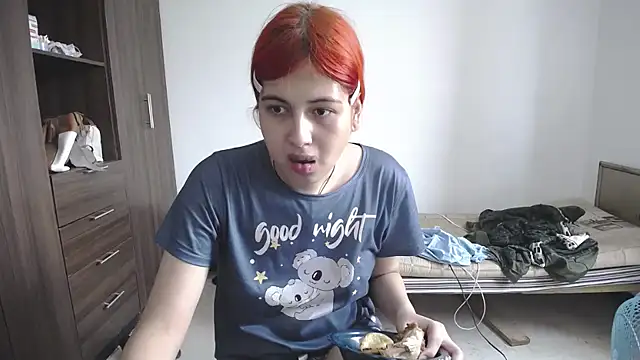 Snapshot of Mirage_Sertori chatting on March 29, 2026, 5:35 pm Mirage Sertori online show from March 29, 2026, 5:35 pm