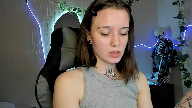 Elastikisss online show from April 25, 2026, 1:41 pm