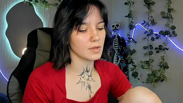 Elastikisss online show from May 27, 2026, 12:57 pm
