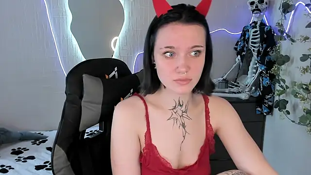 Elastikisss online show from May 28, 2026, 4:54 am