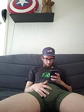 Snapshot of nymphomaniecouple chatting on April 16, 2026, 10:38 am nymphomaniecouple online show from April 16, 2026, 10:38 am