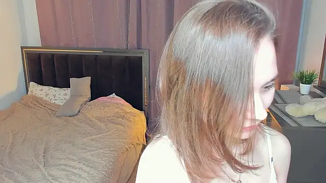 Snapshot of Crysta1Eva_ chatting on March 21, 2026, 8:45 pm Crysta1Eva online show from March 21, 2026, 8:45 pm