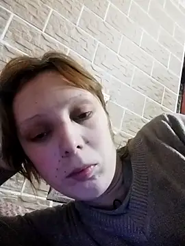 Ponka2011 online show from April 11, 2026, 11:42 pm