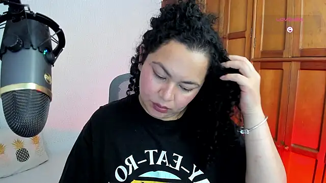 Snapshot of Chubby_Licius chatting on March 8, 2026, 2:04 am Chubby Licius online show from March 8, 2026, 2:04 am