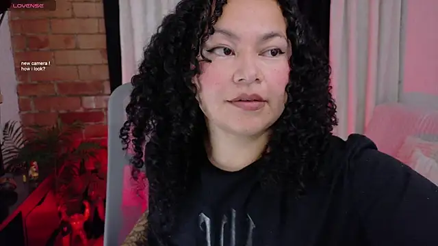 Snapshot of Chubby_Licius chatting on April 10, 2026, 11:53 pm Chubby Licius online show from April 10, 2026, 11:53 pm