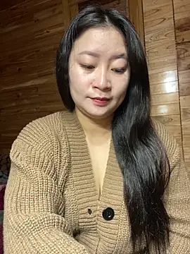 violet-00 online show from February 1, 2026, 1:37 am