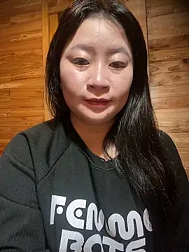 violet-00 online show from March 2, 2026, 2:25 am