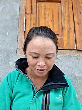 xuxulovezz online show from September 26, 2025, 2:26 am