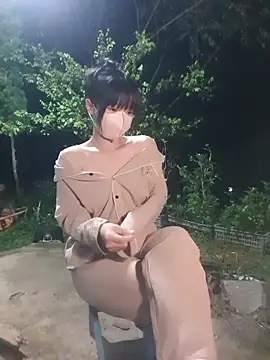 Helen-Tran online show from November 11, 2025, 1:00 pm