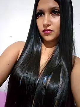 graziele00 online show from November 5, 2025, 2:33 am