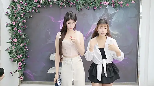 DogdogSM online show from October 25, 2025, 2:52 am