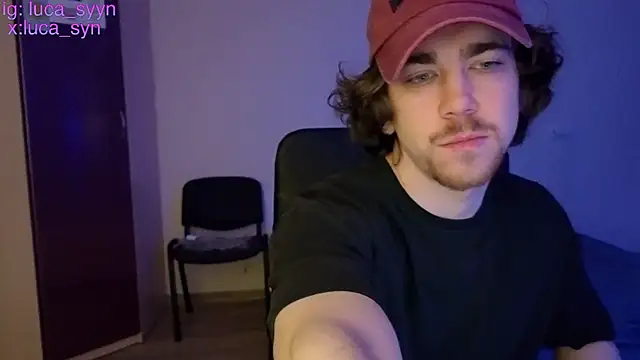 Snapshot of luca_syn chatting on February 9, 2026, 7:07 pm luca syn online show from February 9, 2026, 7:07 pm