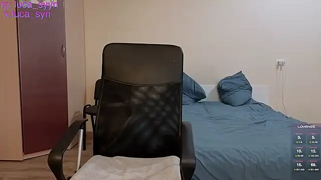 Snapshot of luca_syn chatting on February 25, 2026, 7:01 pm luca syn online show from February 25, 2026, 7:01 pm