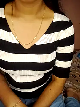 Angel Ashu1 online show from September 23, 2025, 7:44 am