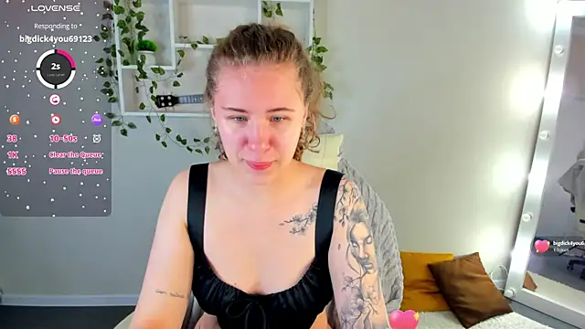 Elsie Cutties online show from November 15, 2025, 12:30 am