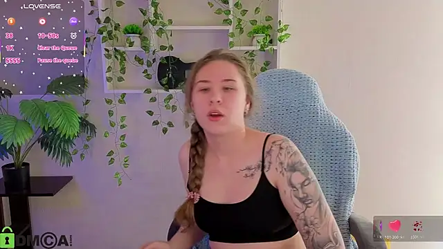 Elsie Cutties online show from December 22, 2025, 1:02 am