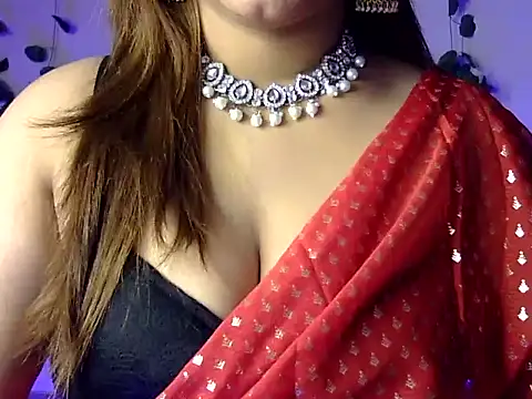 Snapshot of Aaliya02 chatting on February 15, 2026, 6:21 am Aaliya02 online show from February 15, 2026, 6:21 am