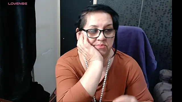 Snapshot of MissSanjanne chatting on January 17, 2025, 1:57 am MissSanjanne online show from January 17, 2025, 1:57 am