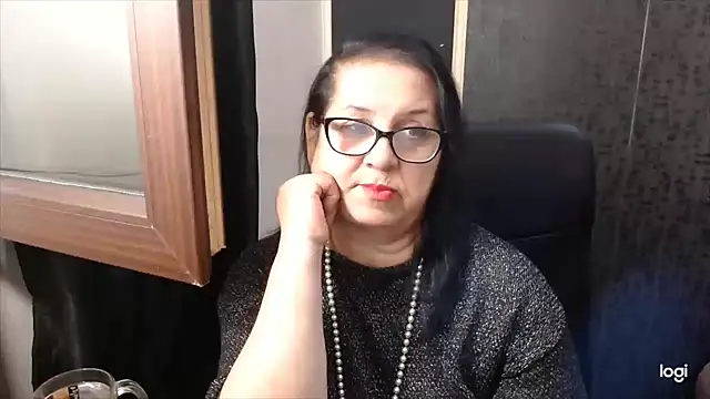 Snapshot of MissSanjanne chatting on September 19, 2025, 8:42 pm MissSanjanne online show from September 19, 2025, 8:42 pm