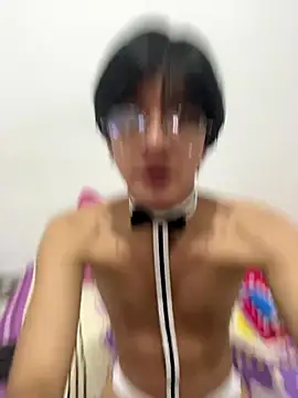 Snapshot of Matti_Mendez_ chatting on October 7, 2025, 4:48 pm Matti Mendez online show from October 7, 2025, 4:48 pm