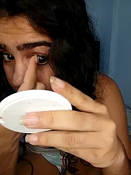 Sashalana online show from March 13, 2026, 10:22 am