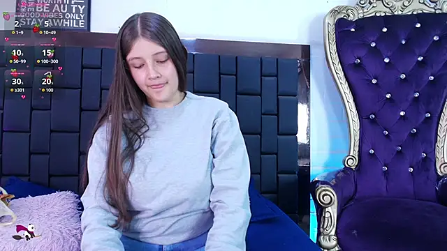 Krystal Heartss online show from October 31, 2025, 5:36 pm