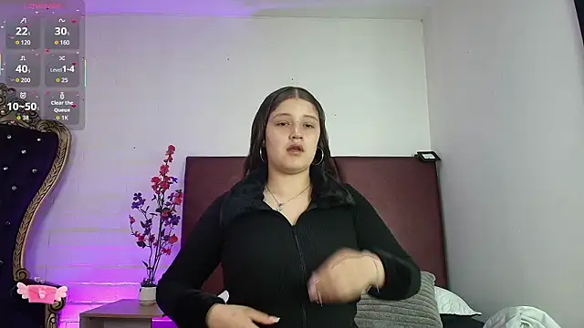 Krystal Heartss online show from February 24, 2026, 1:09 pm