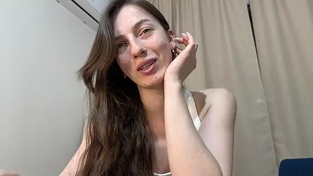 Prettyyy Angel online show from May 23, 2026, 7:40 pm