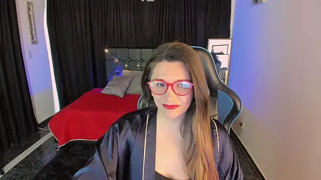 Hanna MA online show from October 15, 2025, 2:28 pm