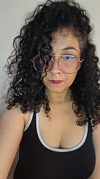 Snapshot of LondonHilton chatting on February 17, 2026, 3:19 pm LondonHilton online show from February 17, 2026, 3:19 pm