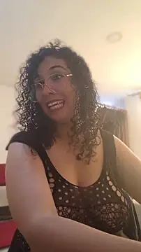 Snapshot of LondonHilton chatting on May 3, 2026, 8:26 pm LondonHilton online show from May 3, 2026, 8:26 pm