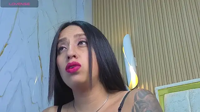 Samy Queen Tx online show from October 3, 2025, 12:13 pm