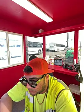 BobbyJames82 online show from July 10, 2026, 1:36 pm