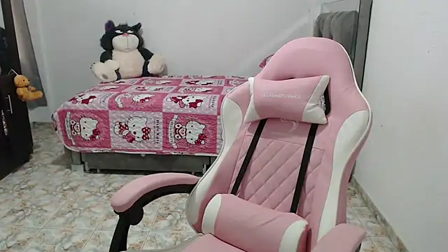 Anavalle online show from February 26, 2026, 9:03 pm