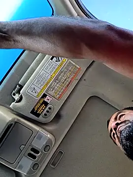 theking1 1 online show from October 5, 2025, 5:00 pm