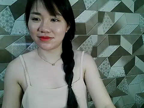 Snapshot of Ara4865 chatting on October 1, 2025, 4:24 pm Ara4865 online show from October 1, 2025, 4:24 pm