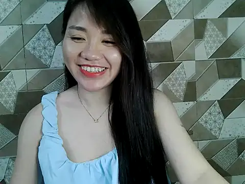 Snapshot of Ara4865 chatting on October 2, 2025, 4:58 pm Ara4865 online show from October 2, 2025, 4:58 pm