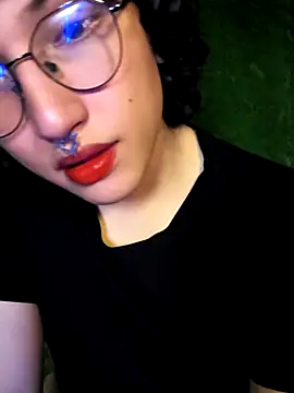 Snapshot of -BlueOpal- chatting on November 29, 2025, 8:12 pm -BlueOpal- online show from November 29, 2025, 8:12 pm