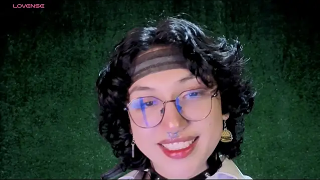 Snapshot of -BlueOpal- chatting on November 30, 2025, 9:30 pm -BlueOpal- online show from November 30, 2025, 9:30 pm