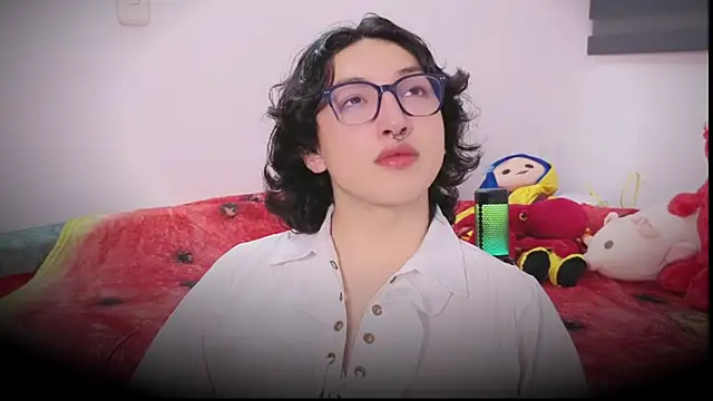 Snapshot of -BlueOpal- chatting on February 13, 2026, 12:39 am -BlueOpal- online show from February 13, 2026, 12:39 am