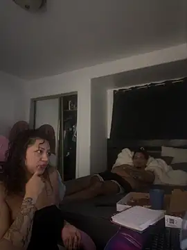 timaxo online show from October 16, 2025, 4:35 am